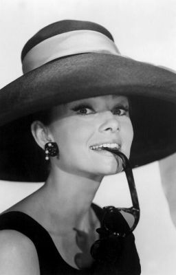 Audrey Hepburn Biography 