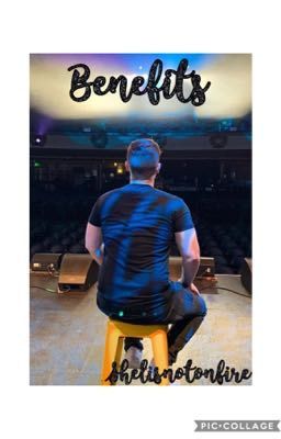 Benefits (Damien Haas X Reader)