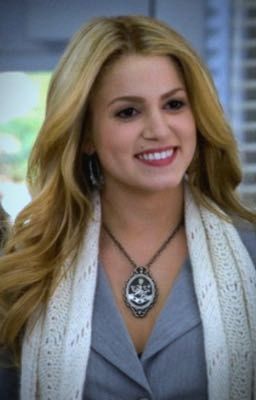 Black Rose- Rosalie Hale 