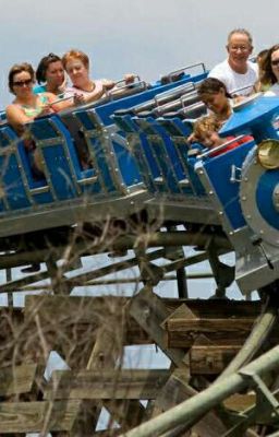 Carowinds Amusement and Theme Park