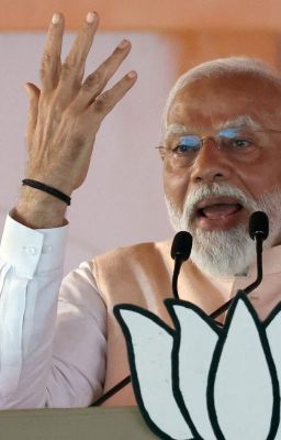 Congress 'callously' ceded island to Sri Lanka, says Modi