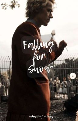 Falling for Snow | OC x Coriolanus Snow