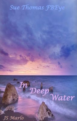 In Deep Water (Sue Thomas FBEye)