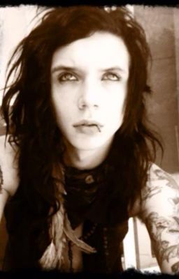 Love and Hate- Andy Biersack Fan Fic.