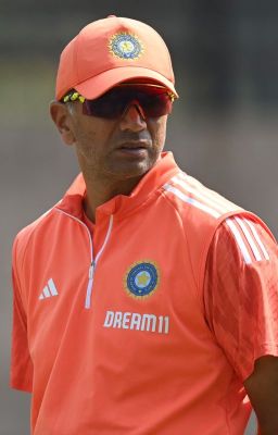 Read Stories Nice to see the confidence of young India, says coach Rahul Dravid - TeenFic.Net