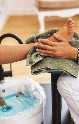 PEDICURE MADE EASY