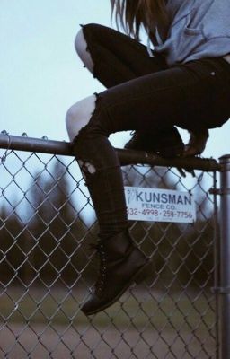 Read Stories  Runaway Girl (A Ranboo X Reader Fanfic) - TeenFic.Net