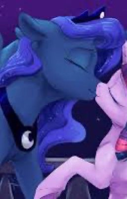 Twilights and Lunas romance. { COMPLETE}