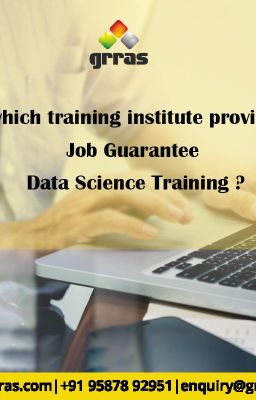 Which training Institute provides Job Guarantee Data Science training?