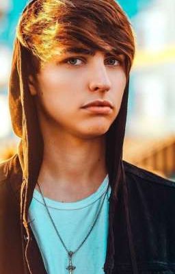 Why me? Colby Brock//x reader 